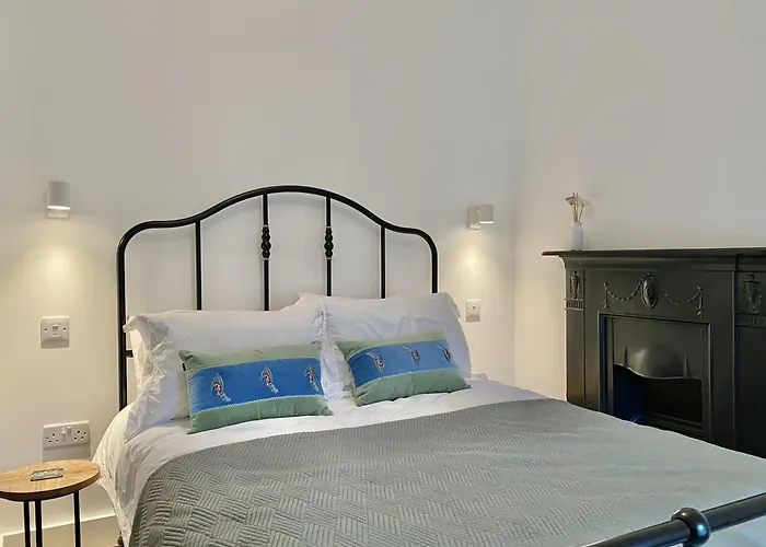 478 - * Клифден