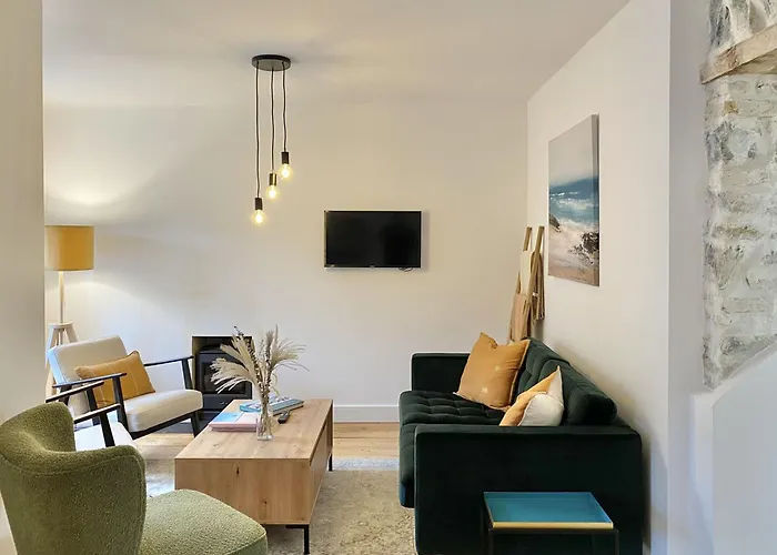 478 - * Клифден